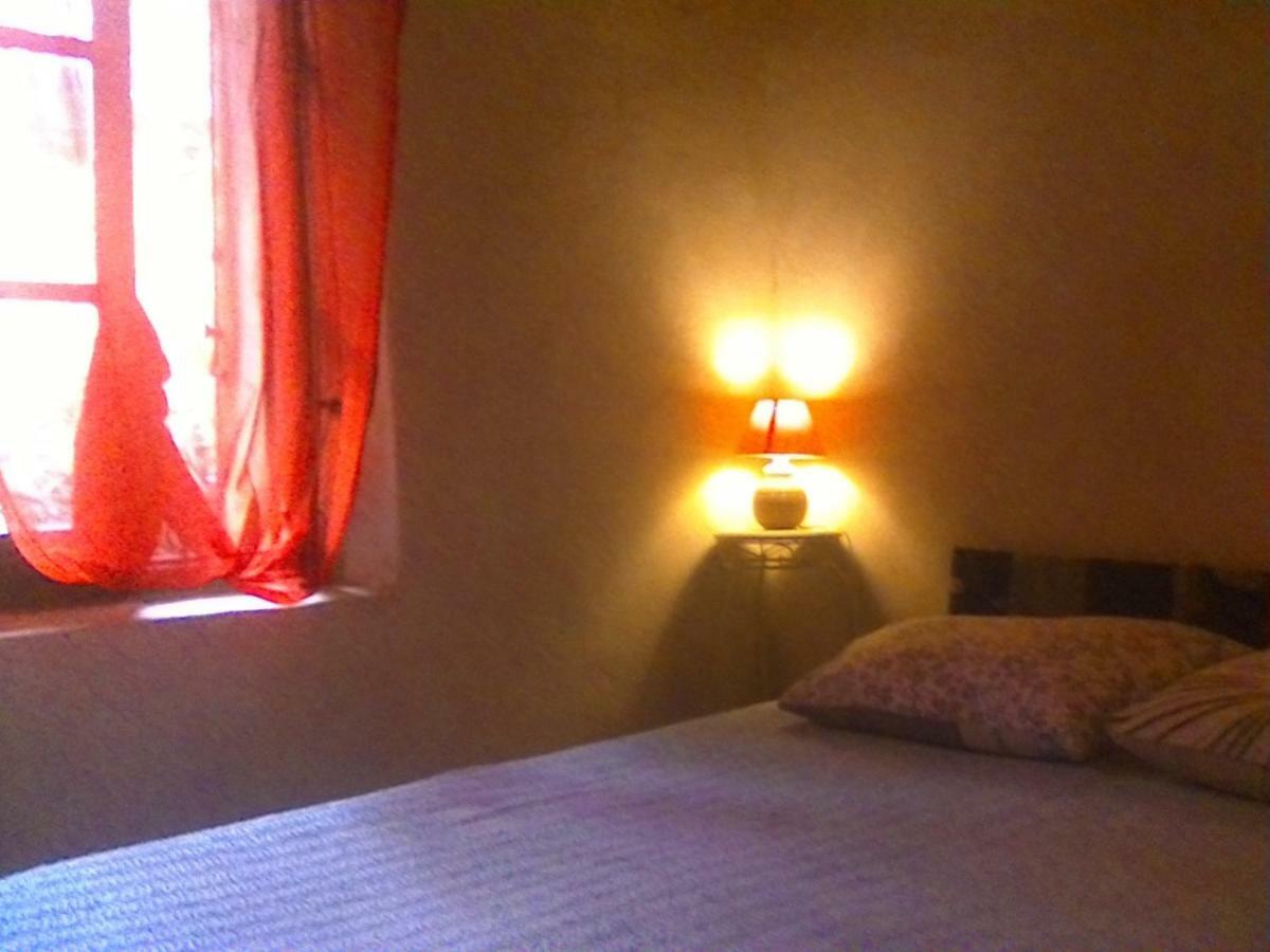 Mas Des Nabieres Bed & Breakfast Saint-Martial  Bagian luar foto